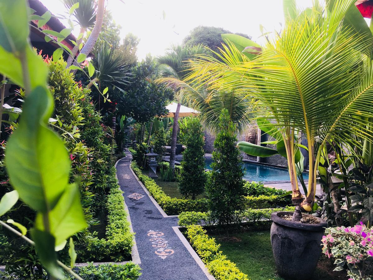 Isola D'oro Lembongan Frühstückspension