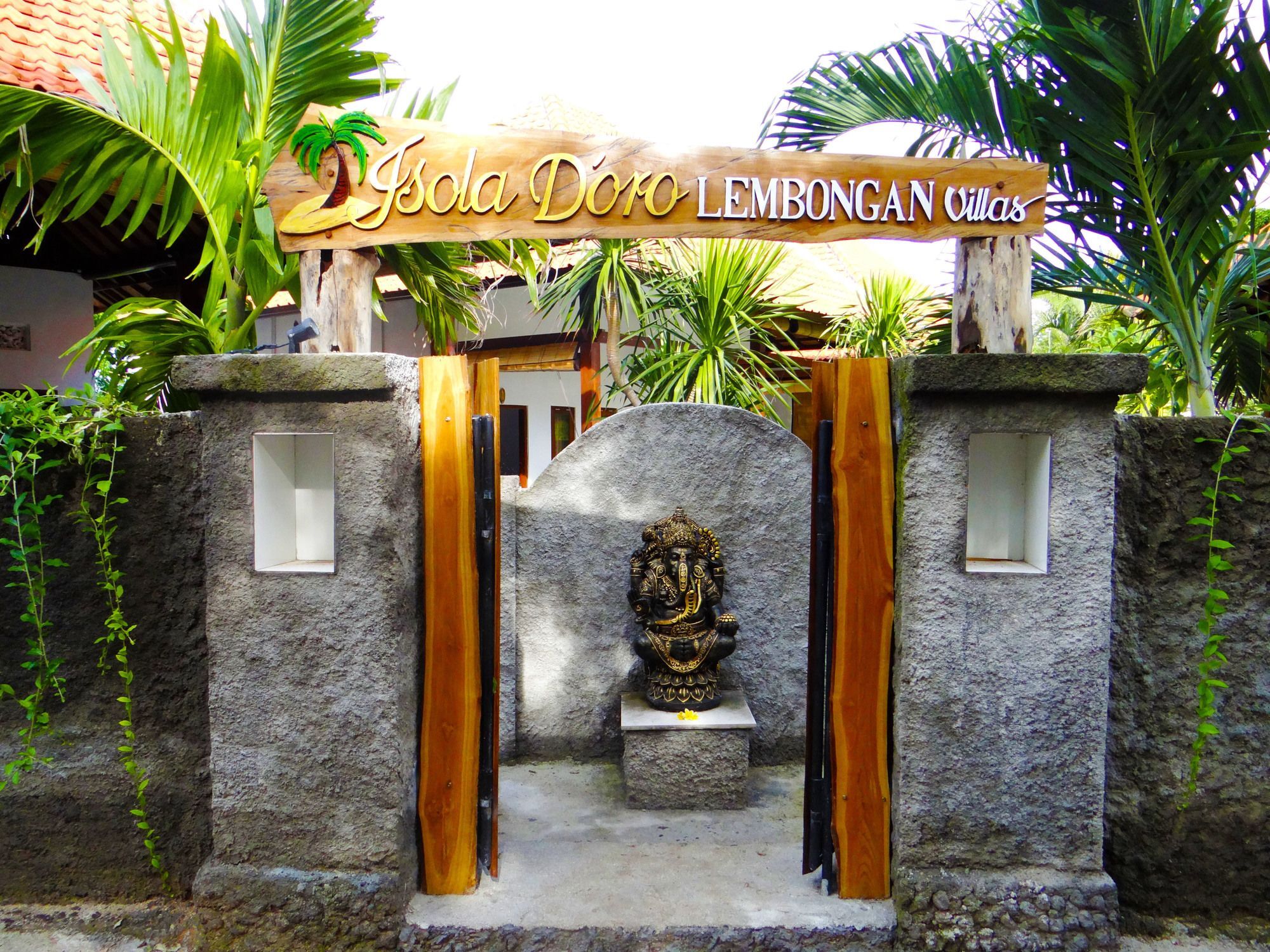 Isola D'oro Lembongan 3*